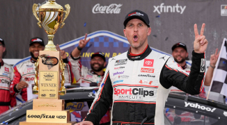 NASCAR Hall of Famer reveals why Denny Hamlin is his pick for Cup Series championship