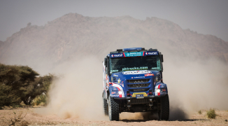 Dakar Rally 2025: Lategan loopt eindzege auto's mis, Nederlands succes op slotdag