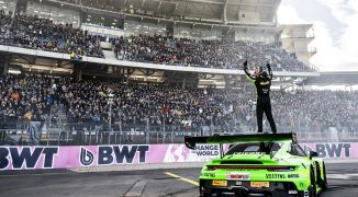 Het Abu Dhabi 2021-moment van de DTM: Güven pakt kampioenschap op epische wijze