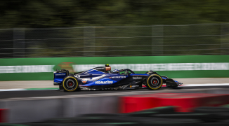 ¡FUERTE accidente de latino en la FP1 de Bakú!