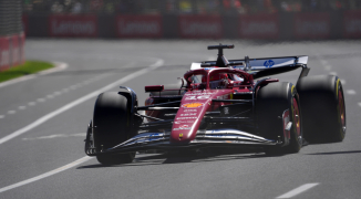 Leclerc klopt McLaren's in tweede vrije training Australië, Verstappen onzichtbaar