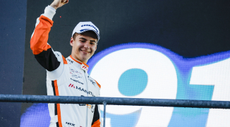 Schuring wint als rookie 24 uur van Le Mans: "Nooit van durven dromen"