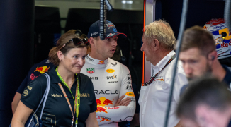 Verstappen trekt vergelijking: "Dat zie je bij alle teams, behalve McLaren" | GPFans News