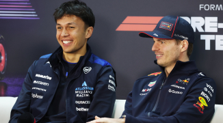 Albon sluit zich aan bij kritiek Verstappen en Ocon: "Het is wreed om eerlijk te zijn"