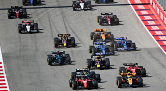 VIDEO: F1 wijzigt sprintraceformat en DRS, Verstappen onthult nieuwe helm