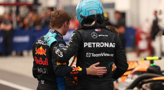 Russell verliest gevecht met Verstappen in Canada: 'Ik had hem kunnen pakken'