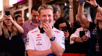 Lawson met brede glimlach voor de camera: "Ik weet dat je iets uit me probeert te halen"