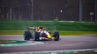 Racing Bulls verrijdt eerste meters met Formule 1-wagen 2026 | F1 Shorts