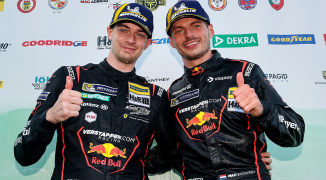 DMSB versoepelt regels na Verstappens zege: simracen telt nu voor Permit B