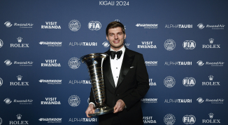 Dit verdiende Max Verstappen in 2024 met de Formule 1