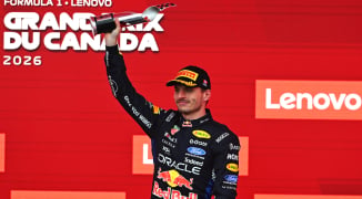 Verstappen wijst naar context na Ford-podium: 'Exit Russell en rommeltje McLaren niet vergeten'