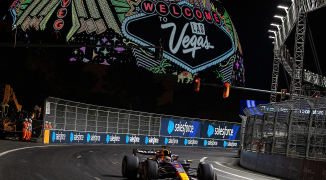 F1 stars in DEVASTATING retirement from Las Vegas Grand Prix