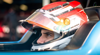 El mexicano Santiago Ramos destaca en el inicio de la Fórmula 3