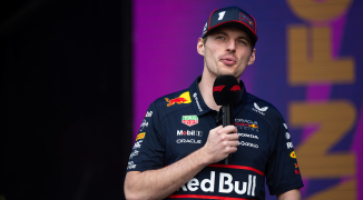 Verstappen hekelt F1-regels na Hamilton-duel in Hongarije