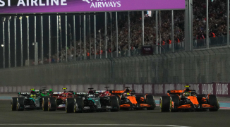 LIVE (gesloten) | Grand Prix van Qatar: chaos in Losail, Verstappen nog altijd aan de leiding