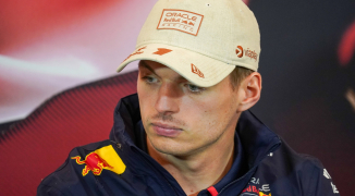 Verstappen worstelt met Red Bull in eerste training: "Die aanpassingen maken het juist raar"