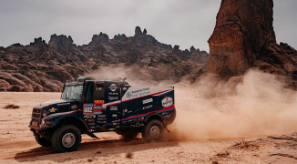 Dakar Rally 2025: Lategan weer op P1 bij auto's, net geen zege Van den Brink