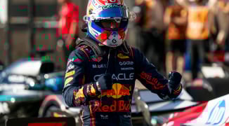 Verstappen deelt mokerslag uit aan Piastri in Austin en mag weer hopen op titel