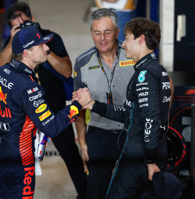 Verstappen over gesprek met Russell: 'Ik heb dat toen verder uitgelegd'