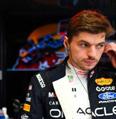 Teamgenoot in de maling genomen door Verstappen: "Je zit gewoon met me te f*cken!"