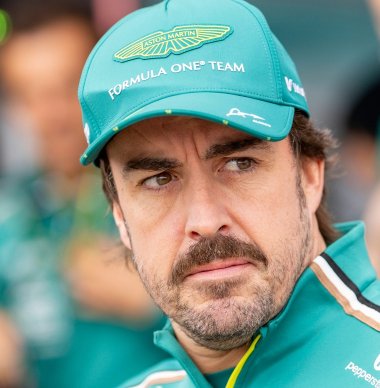 Fernando Alonso sufre nuevo HISTÓRICO fracaso con Aston Martin