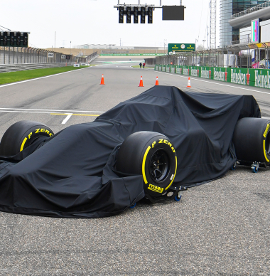 F1 team announce DOUBLE car launch date