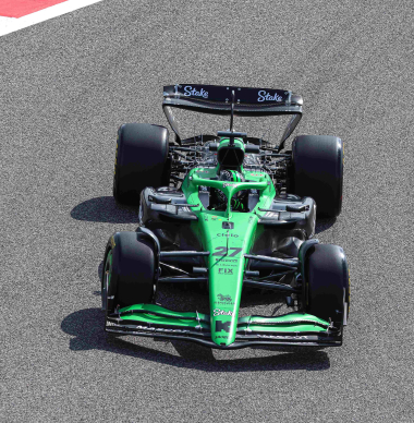 LIVE (gesloten) | De eerste F1-testdag in Bahrein: Norris eerste voor Russell, extra uur in middagsessie