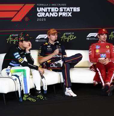 Controverse rondom blikje Sprite in persconferentie aan het licht gebracht: 'Mag dat niet?'