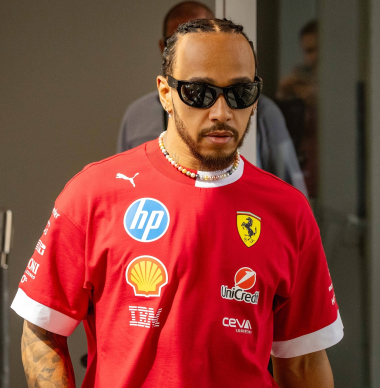 Hamilton heeft zich niet populair gemaakt: 'Zijn ze een beetje pissig over'