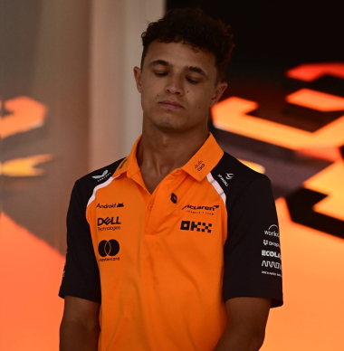Lando Norris told to DITCH social media as distractions threaten F1 title bid