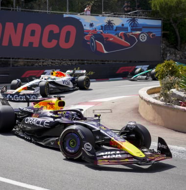 Verstappen haalt schouders op na behaalde P4: "Dit is gewoon niet onze baan"