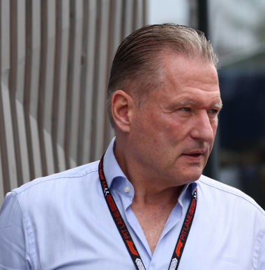 VIDEO | Jos Verstappen ziet McLaren profiteren dankzij FIA, Ferrari open over teamorders | GPFans News