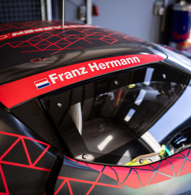 Max Verstappen brengt merchandise uit ter ere van 'Franz Hermann'
