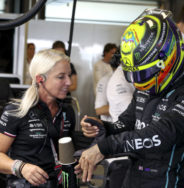 Angela Cullen verhuist met huidige cliënt mee naar nieuw IndyCar-team