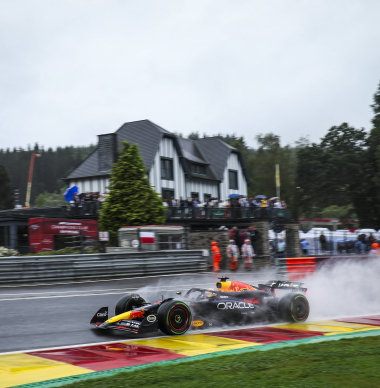 Red Bull ziet groot probleem voor F1 met regen: 'Dat is te wijten aan...'