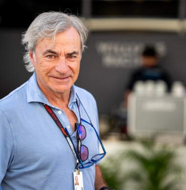 Sainz senior baalt van uitblijven plekje topteam voor zoon: "We moeten niet opgeven"