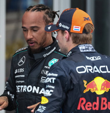 Hamilton ATACA a Mercedes