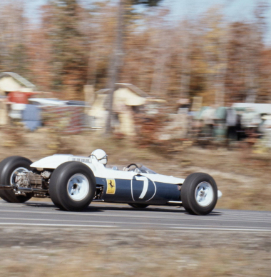 Waarom Ferrari in F1 vroeger in wit en blauw in plaats van rood reed | GPFans Special