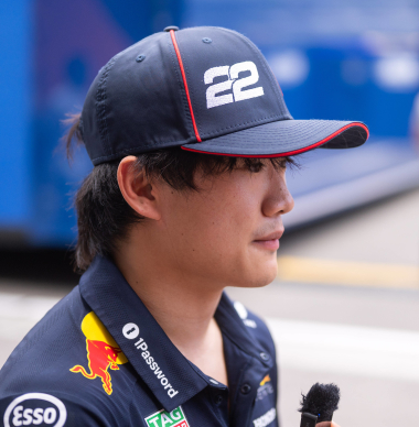 'Tsunoda laat Pérez op Senna lijken' l GPFans Raceteam