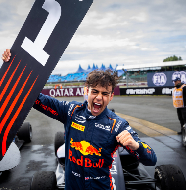 Red Bull anuncia a su MAYOR talento desde Max Verstappen