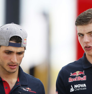 NUEVOS detalles de los problemas de Carlos Sainz en Red Bull