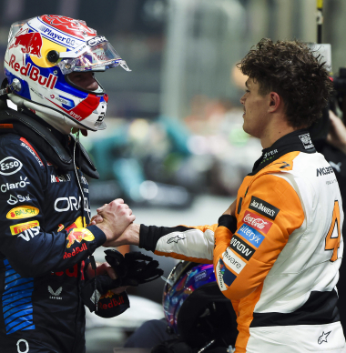 Verstappen na Sprint in China nog maar 2 puntjes achter WK-leider Norris