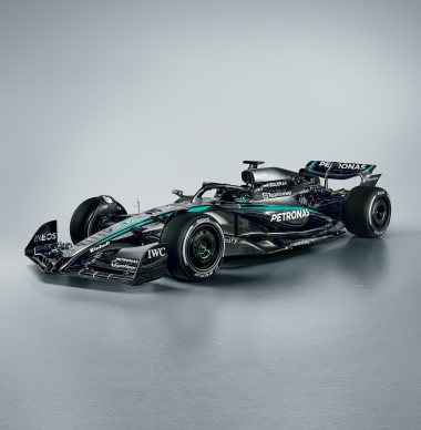 Mercedes muestra el W16 REAL para 2025