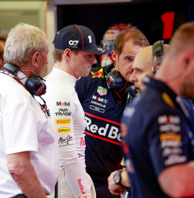 Plooij: 'Marko zei tegen mij dat Verstappen en Red Bull dat momenteel te kort komen'