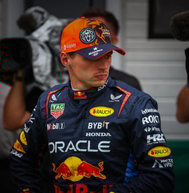 Marko lacht om kritiek tegen laat opblijvende Verstappen: "In Imola nog langer wakker"