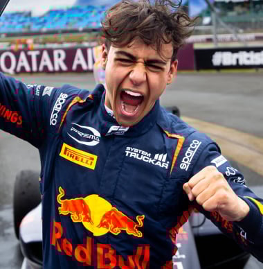 Lindblad stap dichterbij Formule 1 na testmeters op Imola