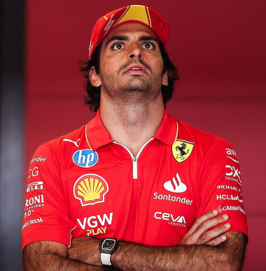 El emotivo gesto de DESPEDIDA de Ferrari con Carlos Sainz