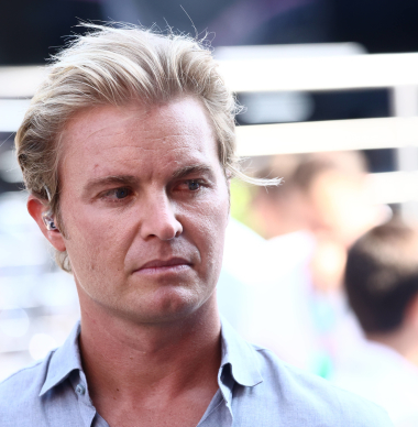 Rosberg met kritiek voor Verstappen: "Moet een grens worden getrokken"
