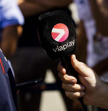 Viaplay moet ingrijpen: streamingdienst verkoopt deel rechten Premier League aan Amazon