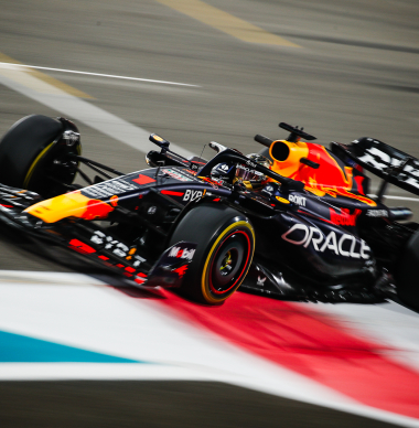 Verstappen heeft "geen flauw idee" hoe goed RB19 gaat zijn in Abu Dhabi